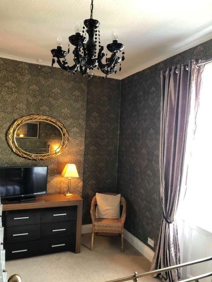 No 11 Bistro & Rooms キースリー エクステリア 写真
